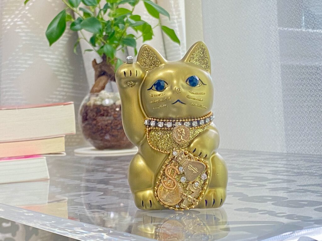 私が実際に購入した金色の招き猫