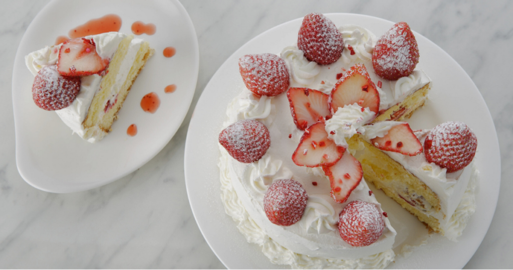 ショートケーキの日とは 毎月22日に楽しむいちごのショートケーキ

