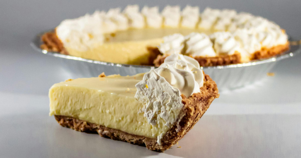 自宅で楽しむカットチーズケーキ