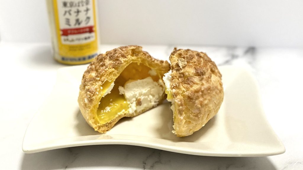 ザクほろシュー ダブルバナナ味の断面